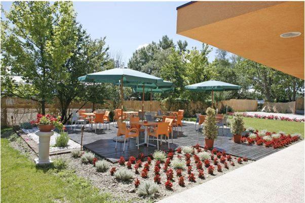 Garni Hotel Siesta Nova Gorica Buitenkant foto